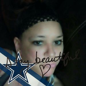 Meet your Posher, Roxanne